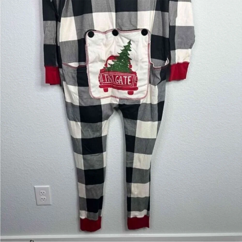 NWT LazyOne Flapjacks Black & White Plaid Onesie Jumpsuit Pajamas - Large